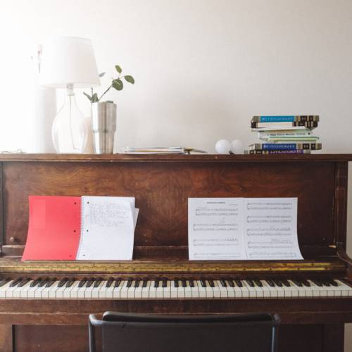 Songs auf dem Klavier nachspielen – Mit dem Gehör zum Erfolg
